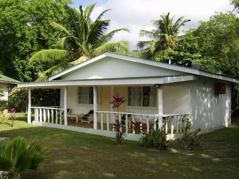 Hotel La Roussette Anse aux Pins Exterior photo